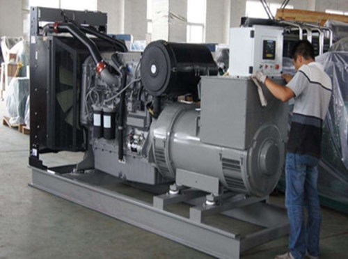 阳朔柴油发电机组和储能设备配合使用的案例